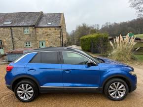 VOLKSWAGEN T-ROC 2019 (19) at Motobarn Harrogate Harrogate