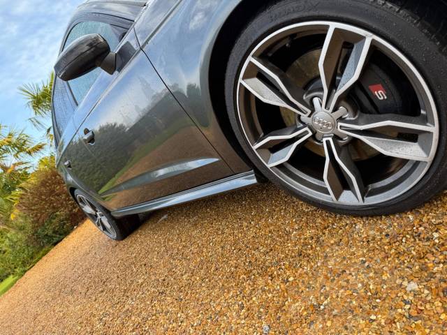 2017 Audi S3 2.0 TFSI Black Edition Sportback S Tronic quattro Euro 6 (s/s) 5dr
