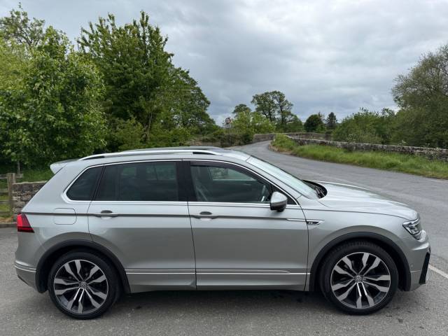 Volkswagen Tiguan 1.5 TSI EVO R-Line DSG Euro 6 (s/s) 5dr SUV Petrol Silver