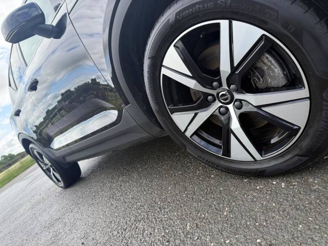 2022 Volvo XC40 Recharge 69kWh Plus Auto 5dr