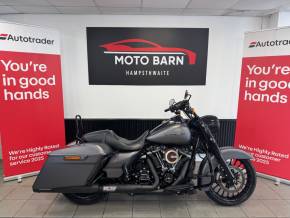 HARLEY-DAVIDSON TOURING 2017  at Motobarn Harrogate Harrogate