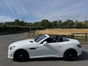 MERCEDES-BENZ SLK 2014 (14) at Motobarn Harrogate Harrogate