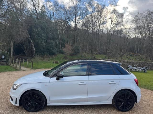 Audi A1 1.4 TFSI S line Style Edition Sportback Euro 5 (s/s) 5dr Hatchback Petrol White