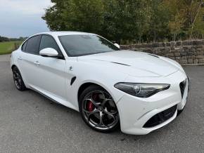 ALFA ROMEO GIULIA 2017 (17) at Motobarn Harrogate Harrogate