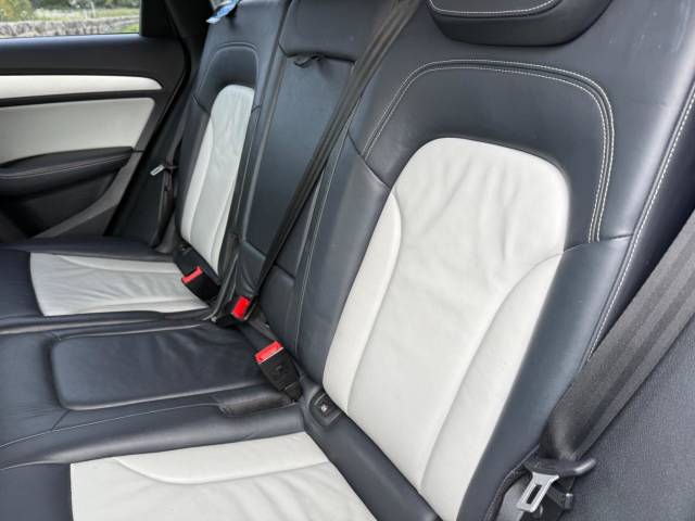 Audi SQ5 3.0 BiTDI V6 Tiptronic quattro Euro 5 (s/s) 5dr SUV Diesel White