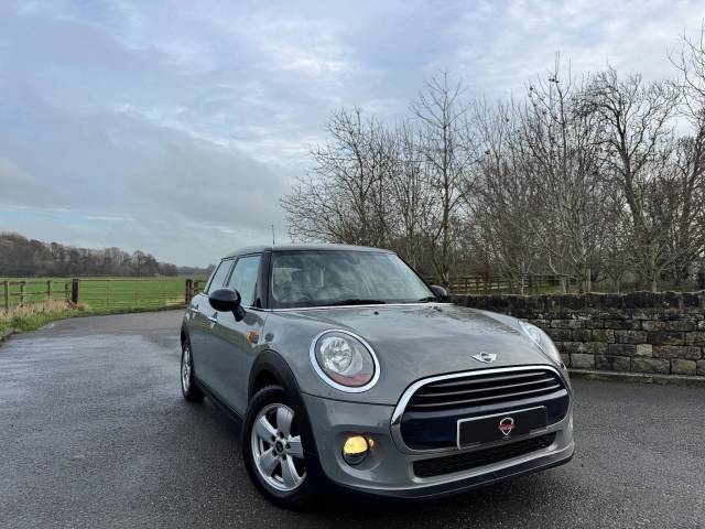 2017 Mini Hatch 1.5 Cooper Euro 6 (s/s) 5dr