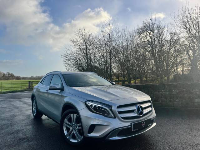 Mercedes-Benz GLA 2.1 GLA220 CDI SE 7G-DCT 4MATIC Euro 6 (s/s) 5dr SUV Diesel Silver