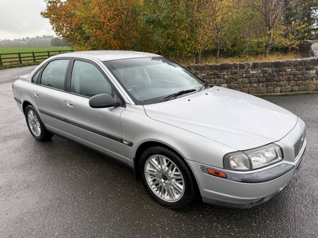 2002 Volvo S80 2.4 SE 4dr