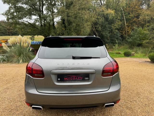 2013 Porsche Cayenne 3.0 TD V6 Tiptronic 4WD Euro 5 (s/s) 5dr