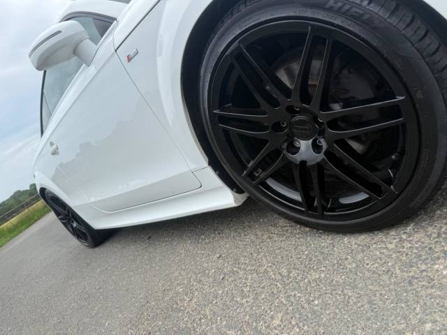 2011 Audi TT 2.0 TFSI Black Edition Euro 5 (s/s) 3dr