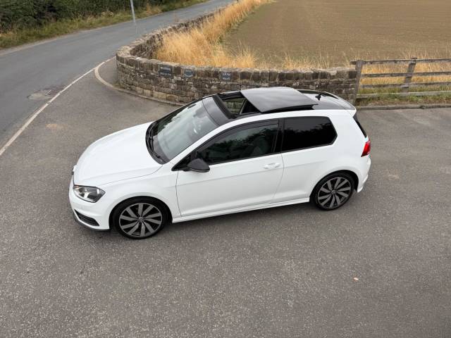 2017 Volkswagen Golf 2.0 TDI BlueMotion Tech R-Line Edition Euro 6 (s/s) 3dr