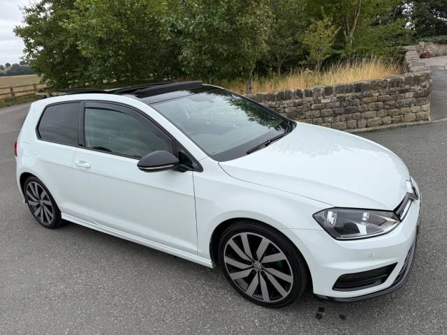 2017 Volkswagen Golf 2.0 TDI BlueMotion Tech R-Line Edition Euro 6 (s/s) 3dr