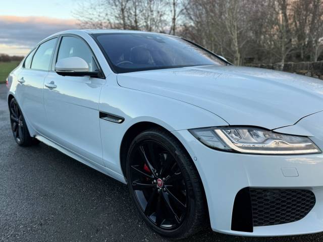 2015 Jaguar XF 3.0 V6 S Auto Euro 6 (s/s) 4dr