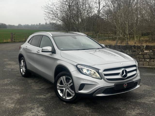 Mercedes-Benz GLA 2.0 GLA250 Sport (Premium Plus) 7G-DCT 4MATIC Euro 6 (s/s) 5dr SUV Petrol Silver